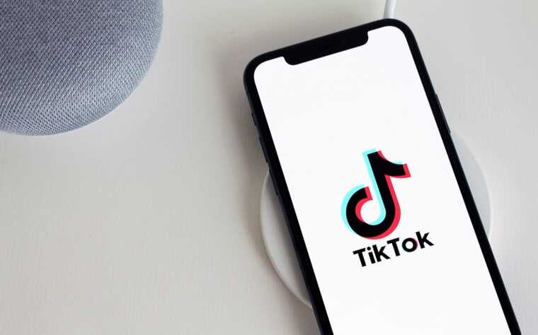 TikTok      ,      