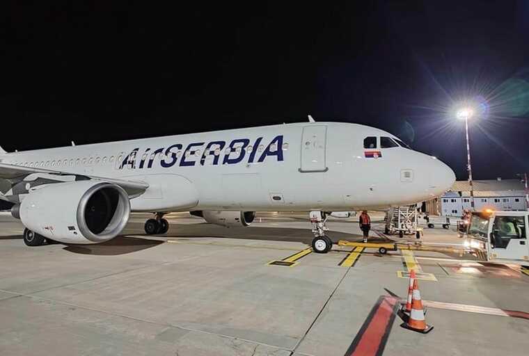 Air Serbia      :    