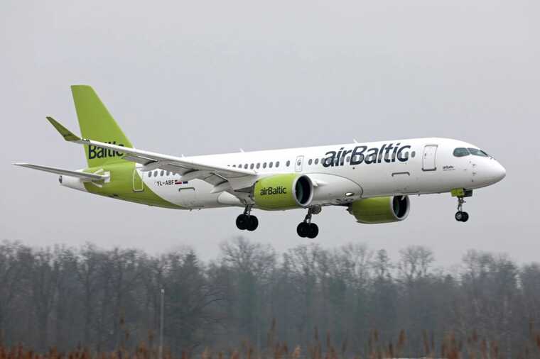   :  airBaltic       